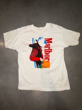 vintage marlboro graphic tee with classic front pocket logo and large back print